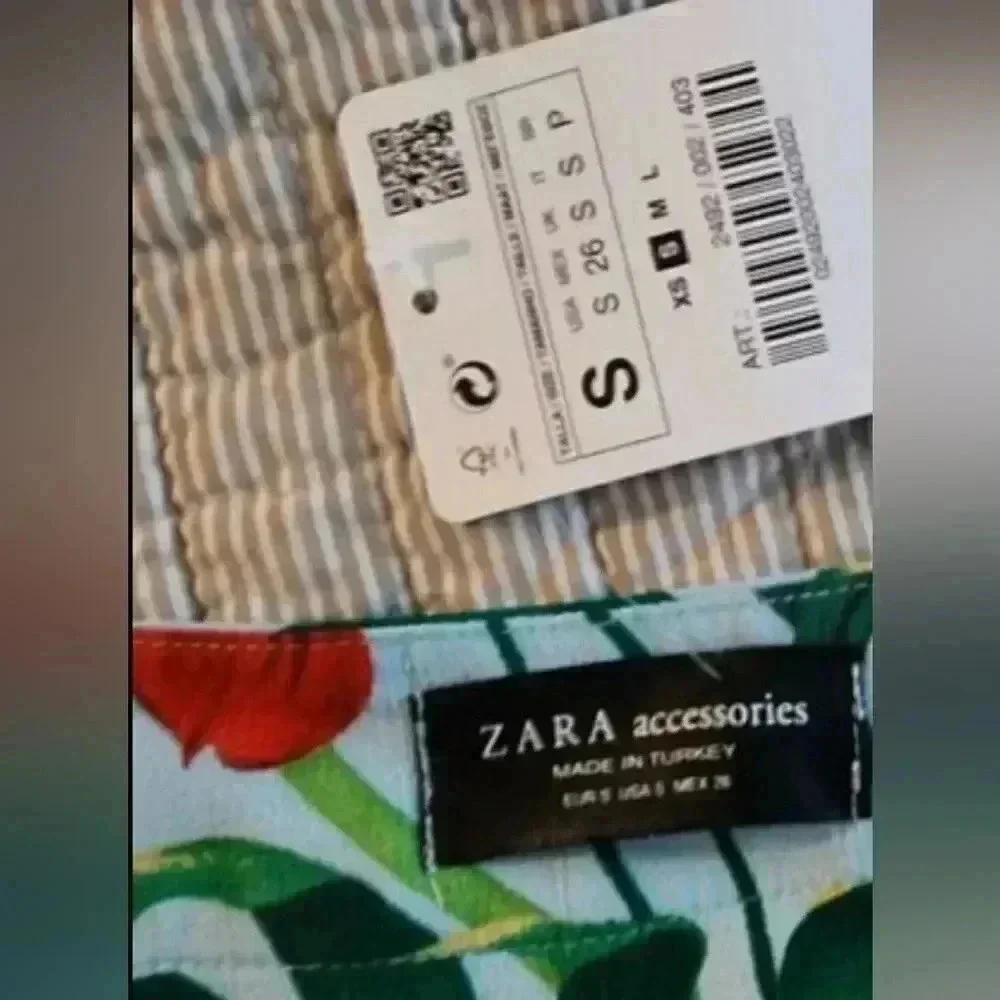 NWT Zara tropical print short - Picture 2 of 5